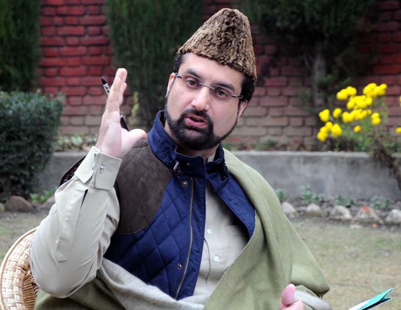 Vacation of land by army should be practically done: Mirwaiz